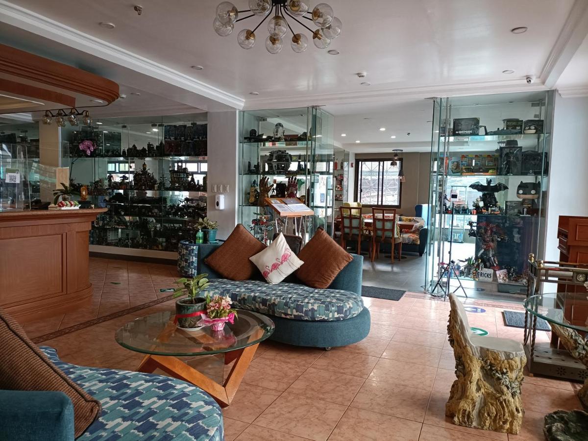 The Golden Pine Hotel Baguio City Dış mekan fotoğraf